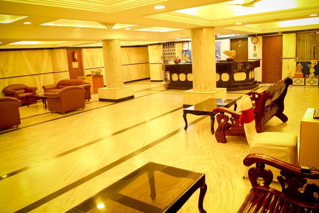 Yasodha Towers Hotel Hosur Luaran gambar